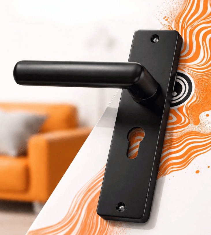 Heavy duty handle lock
